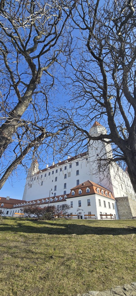 Il Castello di Bratislava durante l'ultimo giorno
